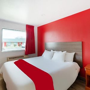 Oyo Hotel San Antonio Near At&T Center